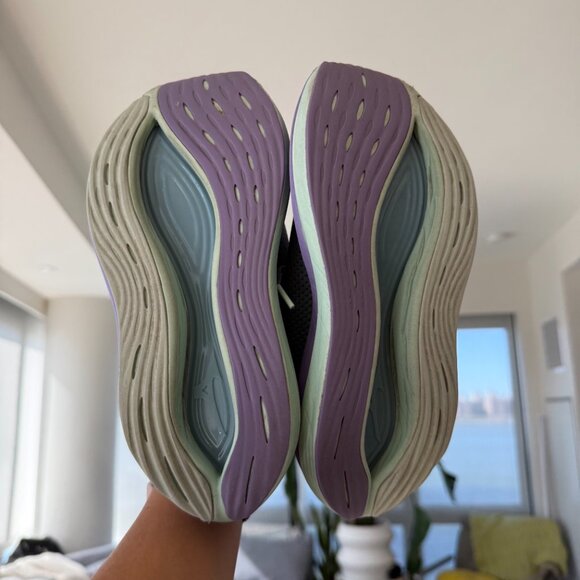 Mizuno Neo Vista - Women's Size 7 - purple, grey - Picture 3 of 6